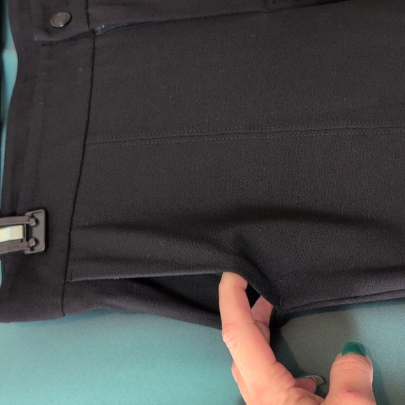 Athleta Pants. Size 4. EUC - Picture 4 of 8